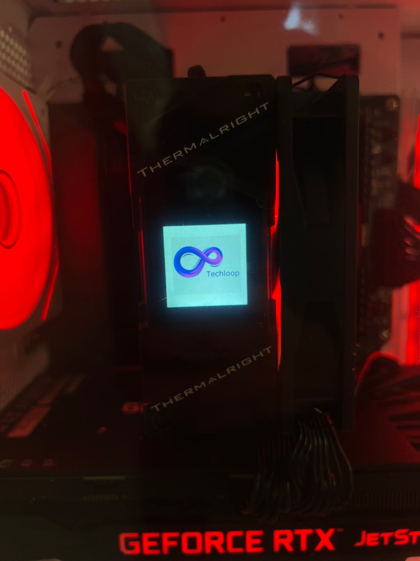 Gaming PC mit LCD Screen | RTX 3070 | Ryzen 7 5800x | 16GB RAM | 500 GB SSD